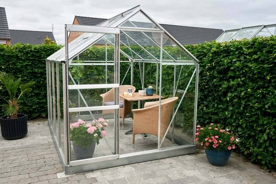 8x6 Halls Popular Greenhouse Horticultural