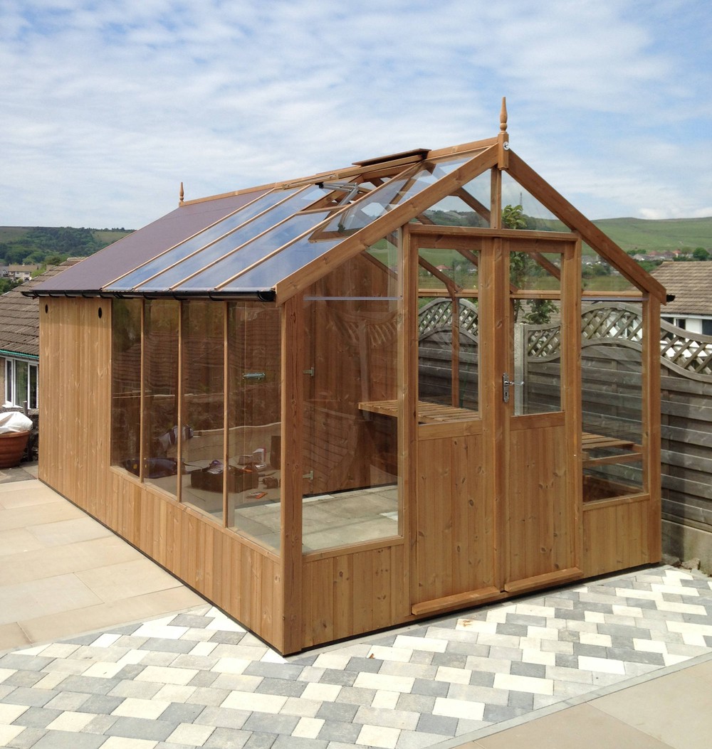 Swallow Raven 8x6 Greenhouse + 4ft Shed Combination